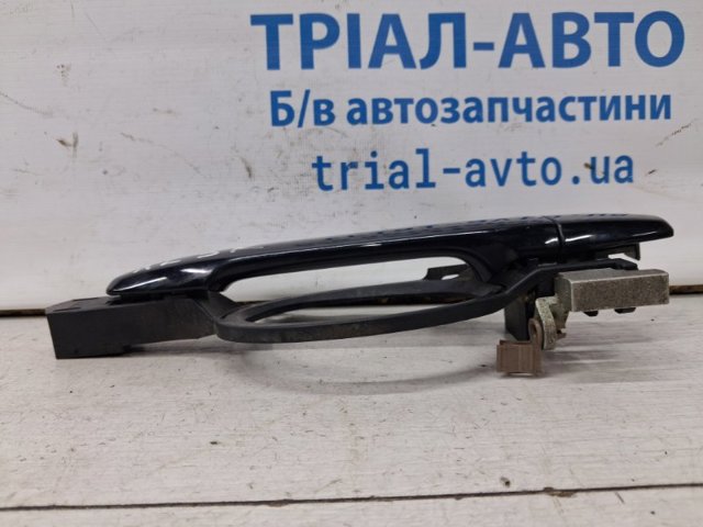 5746A004 MITSUBISHI Держатель наружной ручки двери задней правой купить в Одесса