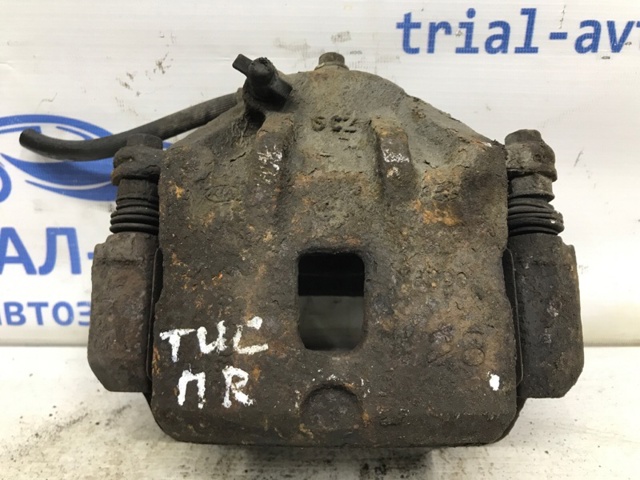 Суппорт тормозной, передний, правый 581302 HYUNDAI