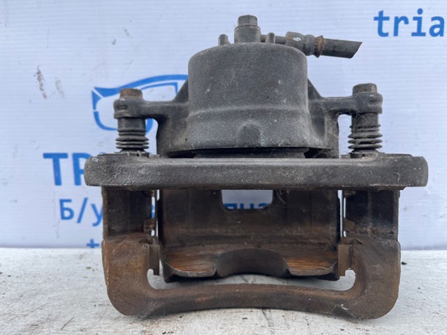 HYUNDAI 58130C6000 в наличии Ирпень