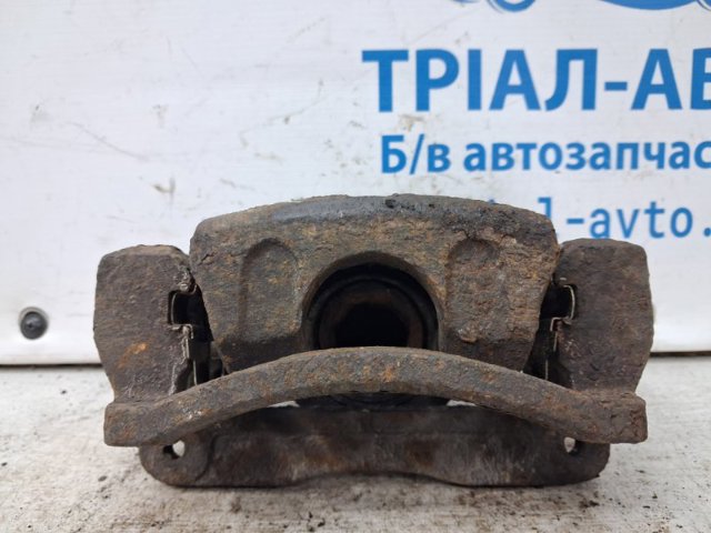HYUNDAI 582303E600 Суппорт тормозной задний правый в наличии Тернополь
