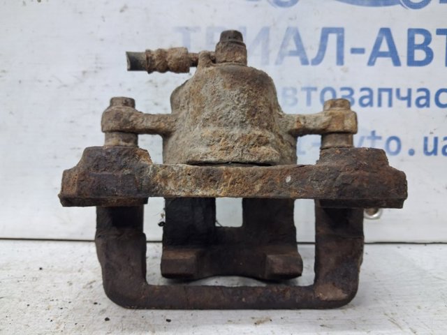 HYUNDAI 582303K050 Суппорт задний правый в наличии Львов