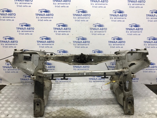 Суппорт радиатора верхний / монтажная панель крепления фар 5823065J00 SUZUKI