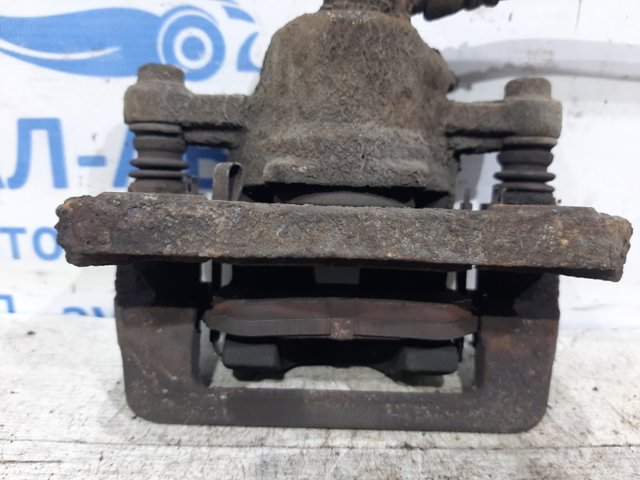HYUNDAI 583112EA10 Суппорт тормозной задний правый в наличии Чернигов