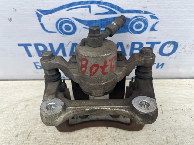 HYUNDAI 583112TA60 Суппорт тормозной задний правый в наличии Винница