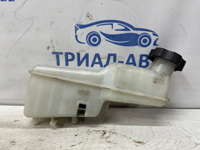 Цилиндр тормозной, главный 585102S920 HYUNDAI