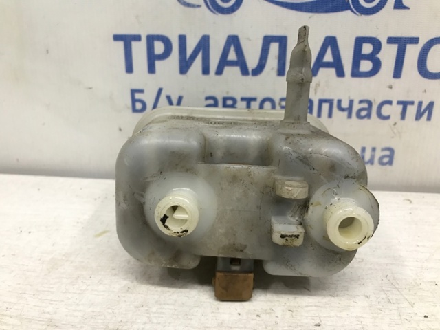 HYUNDAI 585112B500 Бачок главного тормозного цилиндра (тормозной жидкости) в наличии Украина