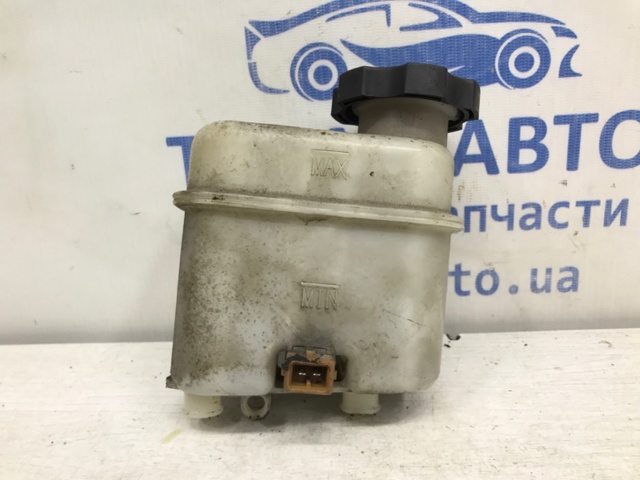 585112B500 HYUNDAI Бачок главного тормозного цилиндра (тормозной жидкости) купить в Ирпень