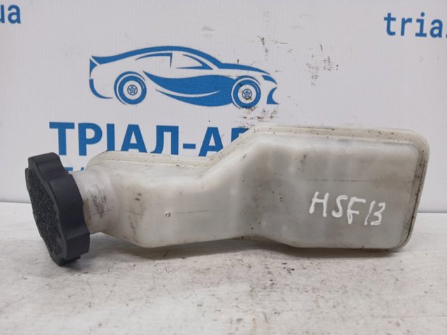 Бачок тормозной жидкости 585112W400 HYUNDAI