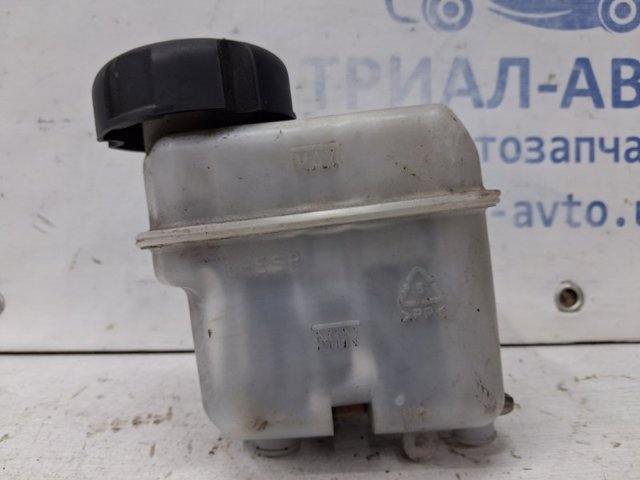 585113K501 HYUNDAI Бачок главного тормозного цилиндра (тормозной жидкости) купить в Тернополь