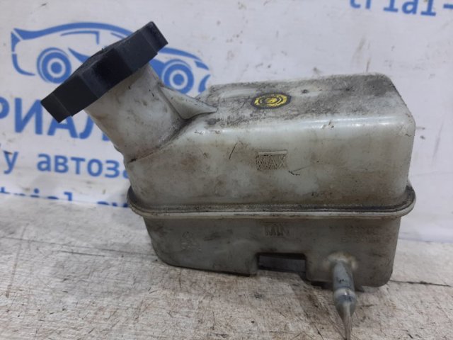 585292E600 Бачок главного тормозного цилиндра (тормозной жидкости) купить Одесса