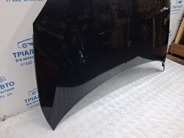 VAG 5J0823031A Капот в наличии Черкассы