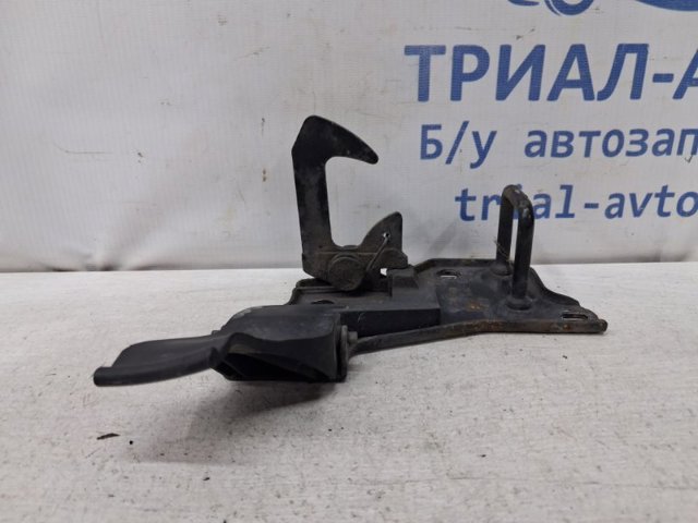 Навеска и упор капота 5J0823480B VAG