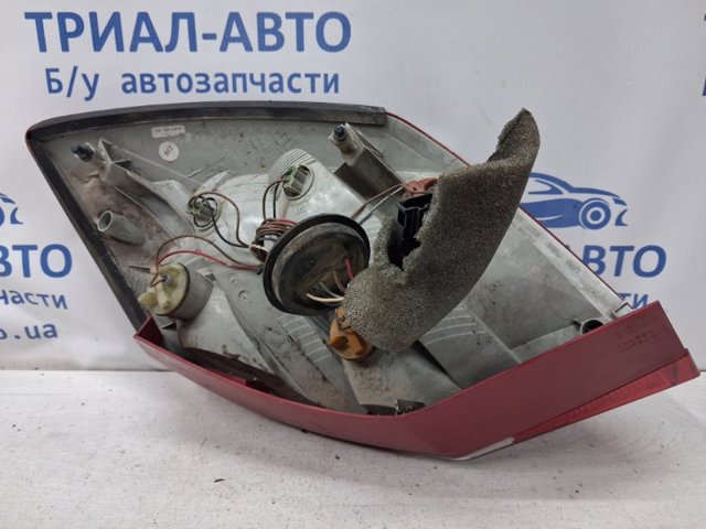 Задний левый стоп 5J6945111 VAG
