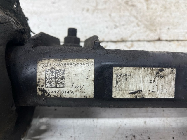 Амортизатор передней подвески 5Q0413023FJ VAG