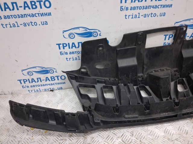 620367065R Решетка радиатора купить Киев