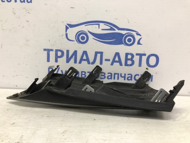 Оправа противотуманки 622574GA0A NISSAN