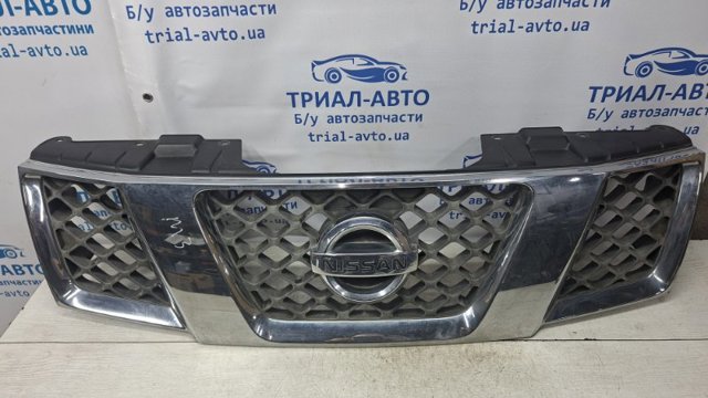 Облицовка радиатора 62310EB400 NISSAN