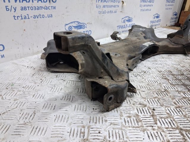 624002Y200 HYUNDAI Балка передней подвески (подрамник) купить в Ровно
