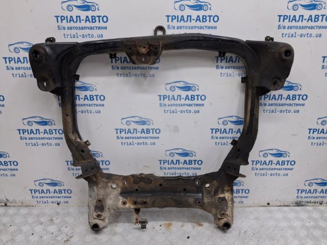 Балка передней подвески (подрамник), передняя 624052L020 HYUNDAI