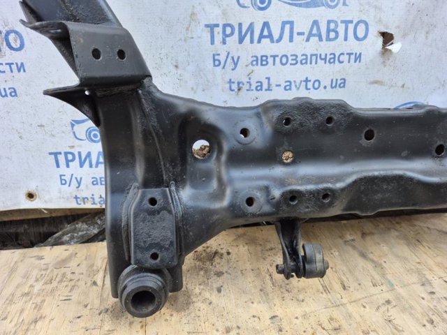 624052L020 HYUNDAI Балка передней подвески (подрамник) передняя купить в Харьков