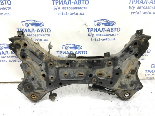 624052W300 HYUNDAI Балка передней подвески (подрамник) купить в Львов
