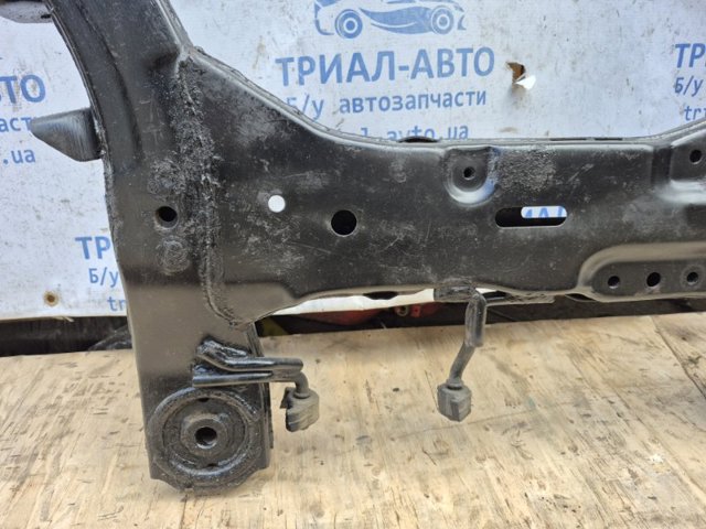 HYUNDAI 624102B580 Подрамник передний в наличии Павлоград