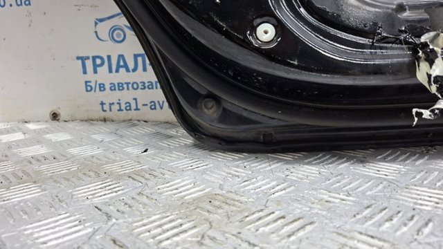 Задняя левая дверь 6301134002 SSANG YONG