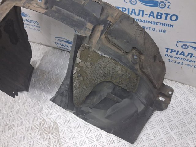 Подкрылок передний правый Nissan Qashqai 1