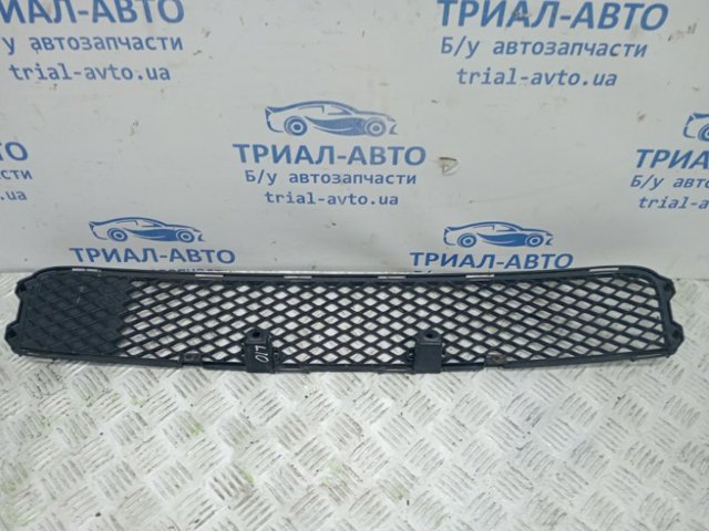 6400A827 MITSUBISHI Решетка бампера купить в Черкассы