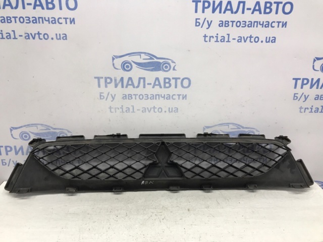 6402A216 MITSUBISHI Решетка радиатора купить в Киев