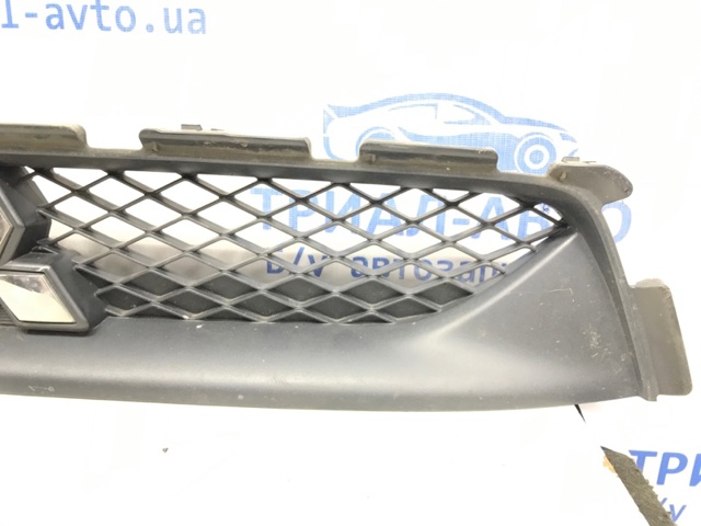 MITSUBISHI 6402A216 Решетка радиатора в наличии Харьков