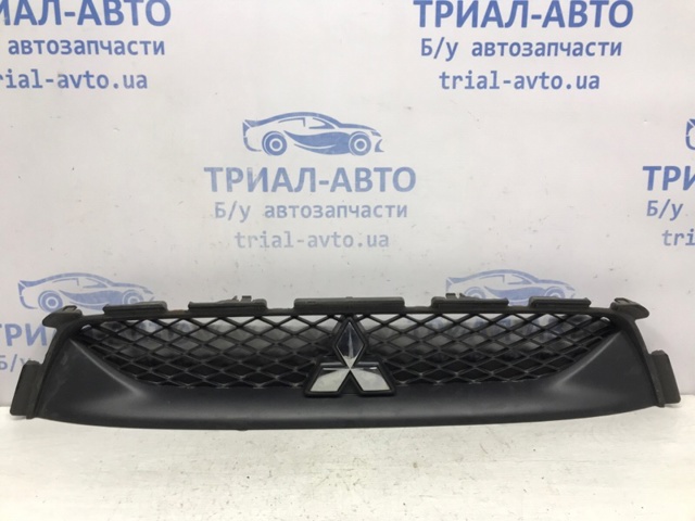 Облицовка радиатора 6402A216 MITSUBISHI