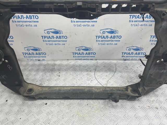 HYUNDAI 641011U500 Рамка радиатора в наличии Сумы