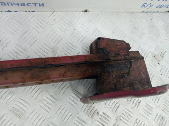 6410B197 MITSUBISHI Усилитель бампера заднего купить в Ирпень