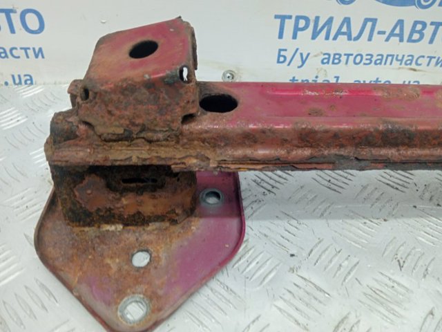 6410B197 MITSUBISHI Усилитель заднего бампера купить в Ровно