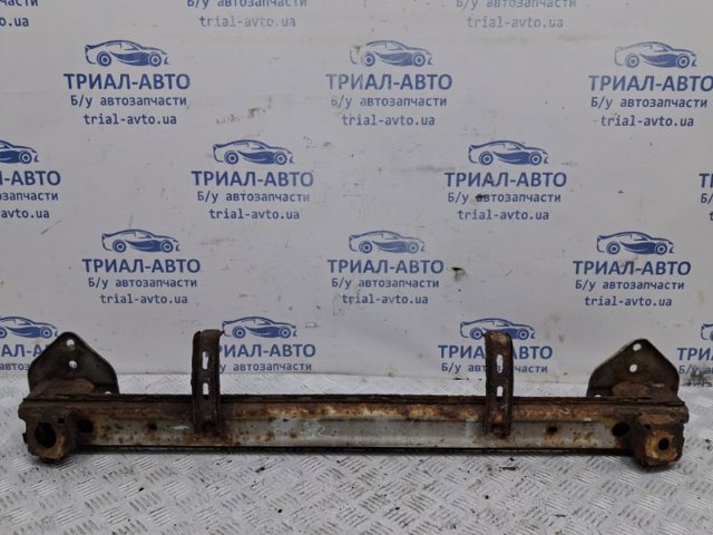 Шина бампера заднего 6410B929 MITSUBISHI