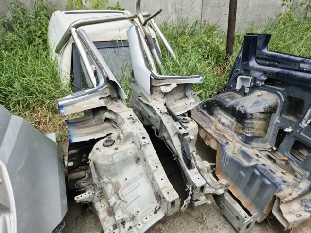 Арка крыла переднего правого 645023W000 HYUNDAI