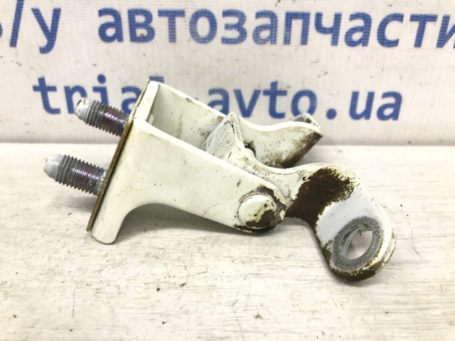 6481009002 SSANG YONG Петля задней двери купить в Житомир