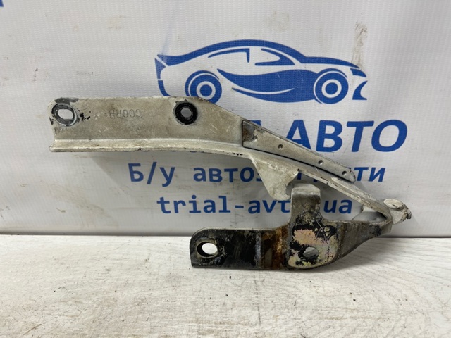 65400CG000 Петля капота правая купить Ужгород