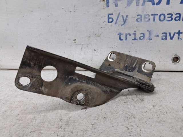 Петля капота, правая 65400ZP00A NISSAN