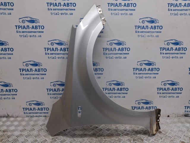 Боковая часть передняя правая 663211H010 HYUNDAI