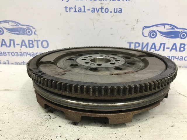 Маховик сцепления 6650302205 SSANG YONG