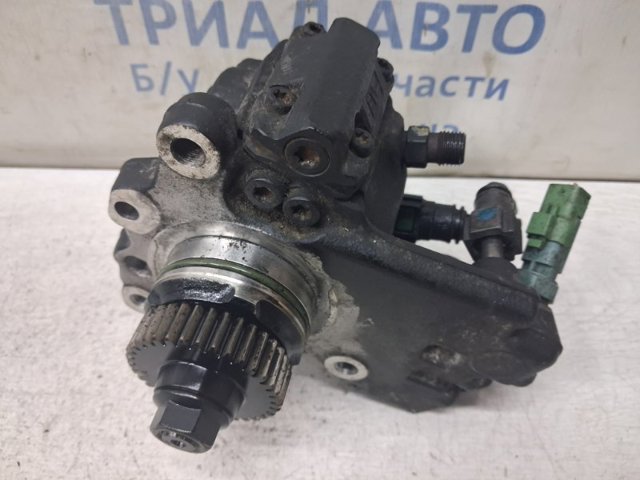Насос топливный высокого давления 6710700101 SSANG YONG