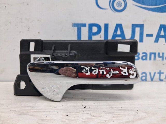 68079302AA Ручка двери задней внутренняя правая купить Украина
