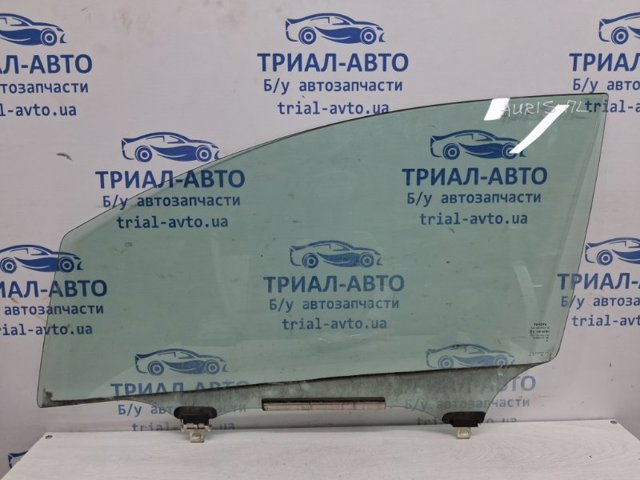 Стекло передней двери, левой 6810202230 TOYOTA