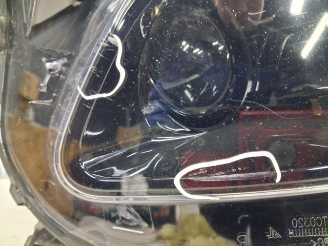 Вставка фары правой 68102848AG CHRYSLER