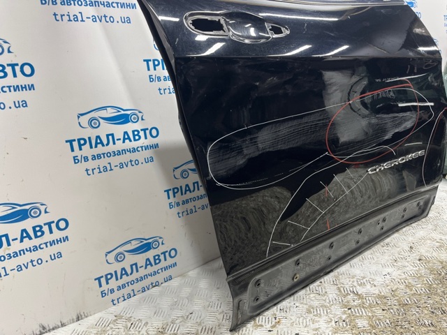68110086AC CHRYSLER Дверь передняя правая купить в Павлоград