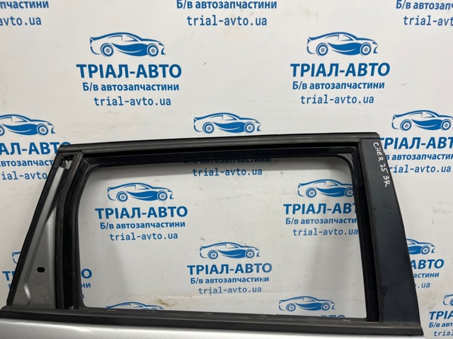 CHRYSLER 68110160AC Дверь задняя правая в наличии Тернополь