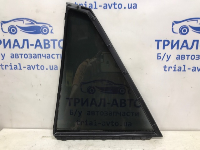 6812348110 TOYOTA Стекло-форточка двери задней правой купить в Хмельницкий