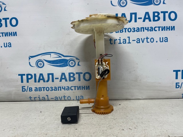 Топливный насос 68166589AC CHRYSLER